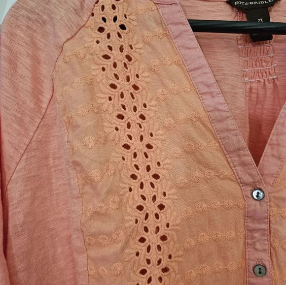 Bit and Bridle Pink Eyelet Bohemian Blouse Plus size 2X - Picture 4 of 6